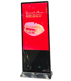 Màn hình LCD quảng cáo chân đứng 50 inch